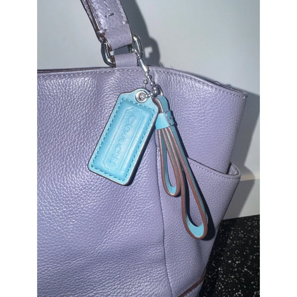 Coach Pebbled Leather Tote Bag Purple Zip Top Shoulder Bag F23284 - Picture 2 of 9